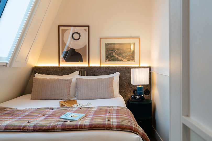 Aperçu de la Chambre Parisienne DADOU, hôtel Paris 17